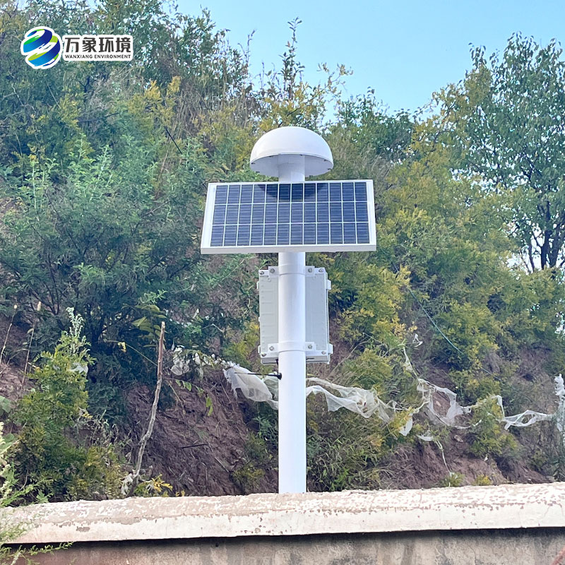 ??滑坡、地裂監(jiān)測(cè)預(yù)警系統(tǒng)主要監(jiān)測(cè)微小位移量變化